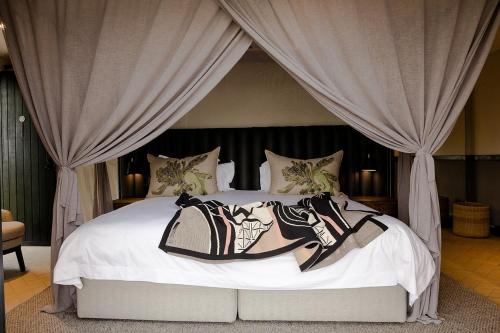 Family Garden Suite (land based)