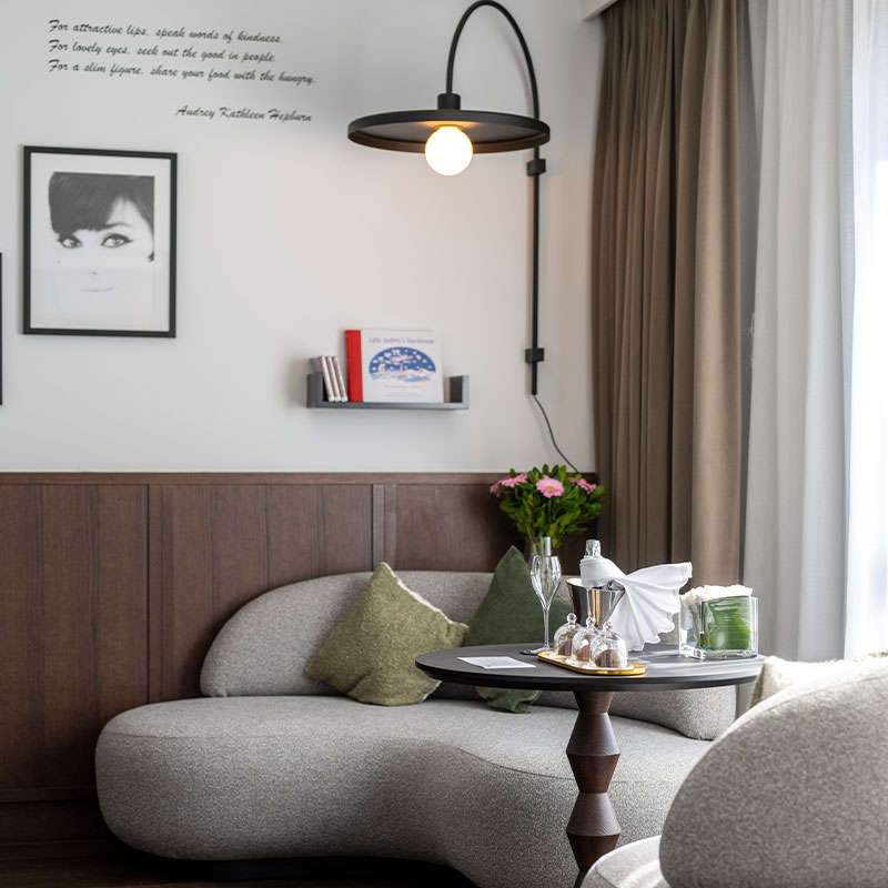 Homage Suite Audrey Hepburn