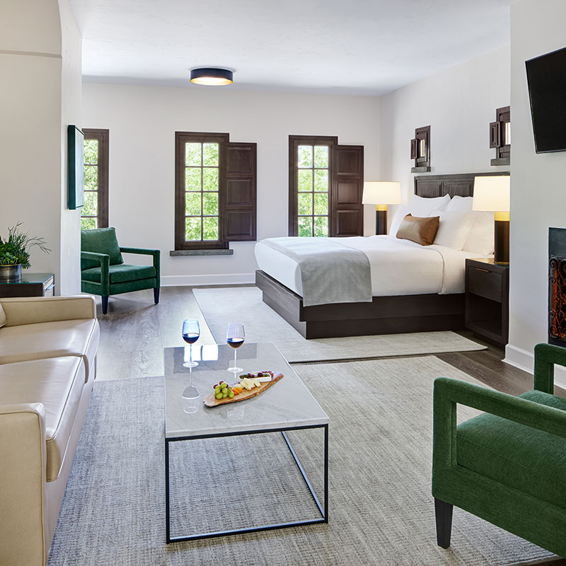 Hillside King Suite