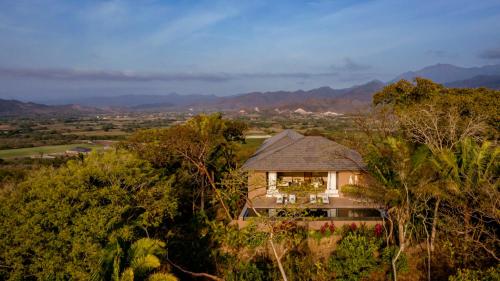 Signature Villa 16