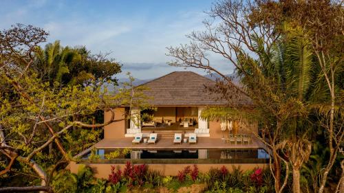 Signature Villa 16