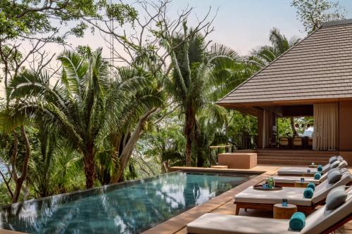 Signature Villa 28
