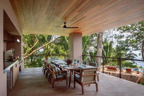 Signature Villa 28