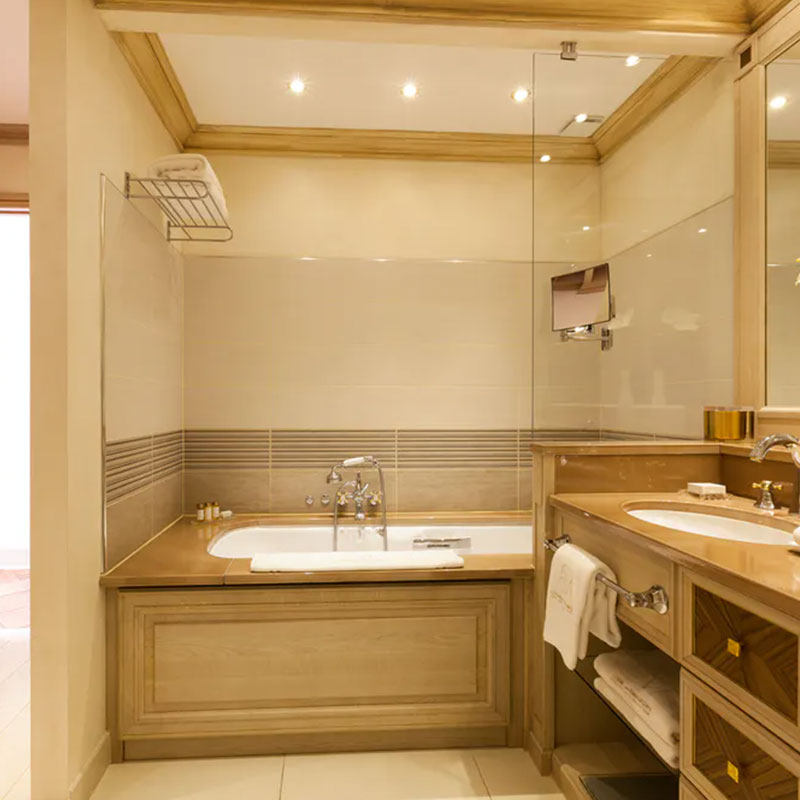 One Bedroom Apartment