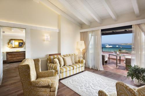 Signature Suite