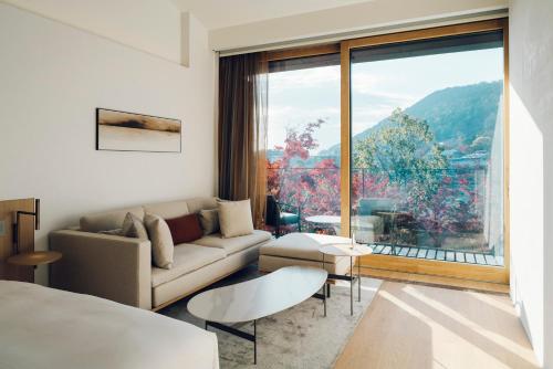 Water Garden Balcony 2 Double bed