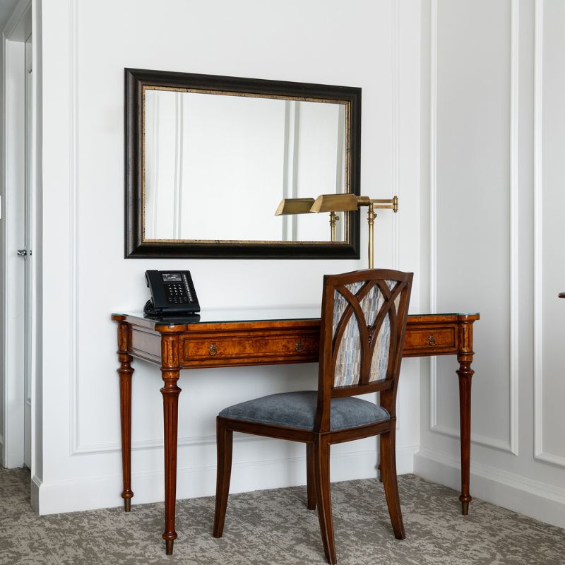 Executive Queen Room