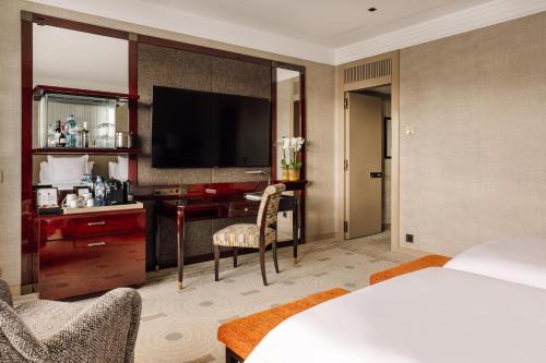 Superior Room - Two Twin Beds