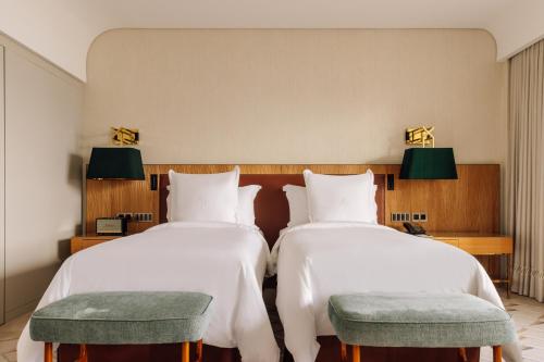 Premier City View Room 2 twin