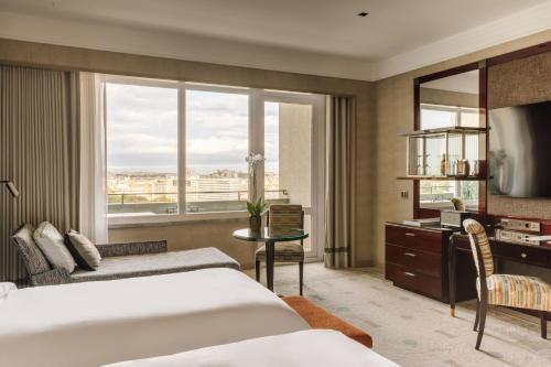 Superior Park View Room 2 twin