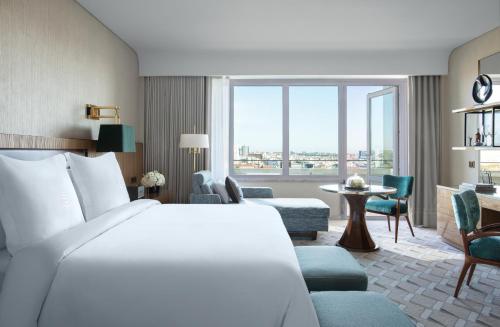 Premier Park View Room 2 Twin