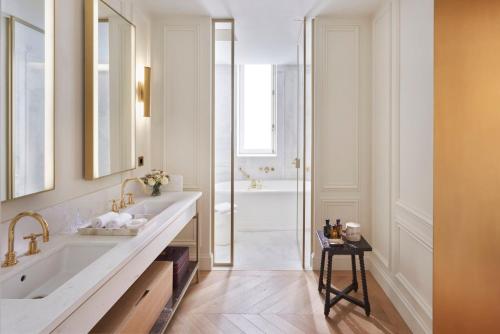 Premier Junior Suite