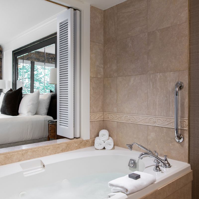 Wedgewood Suite