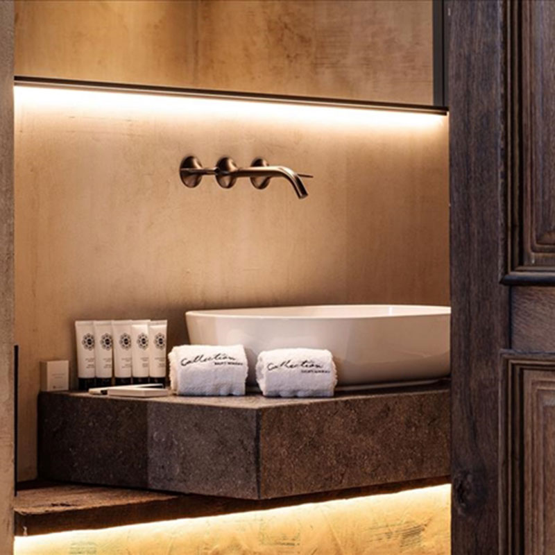 Superior Double Room - walk-in shower