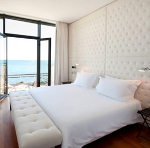 Designer Room - Partial Ocean View