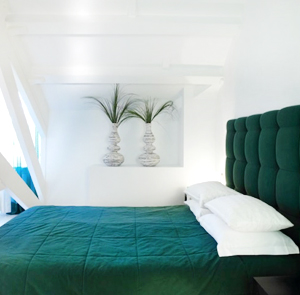 Twin Room - Partial Ocean View