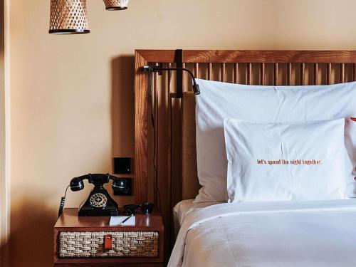 Large Glamping Twin Room