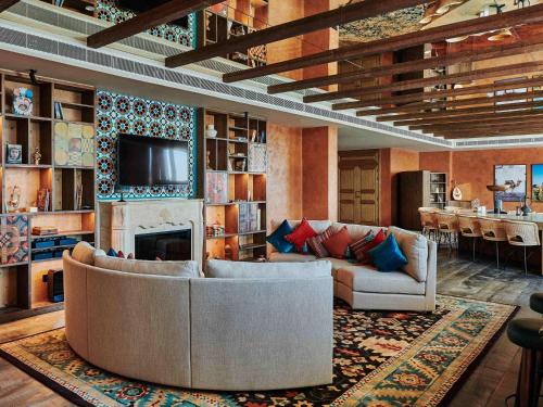 Hakawati Suite