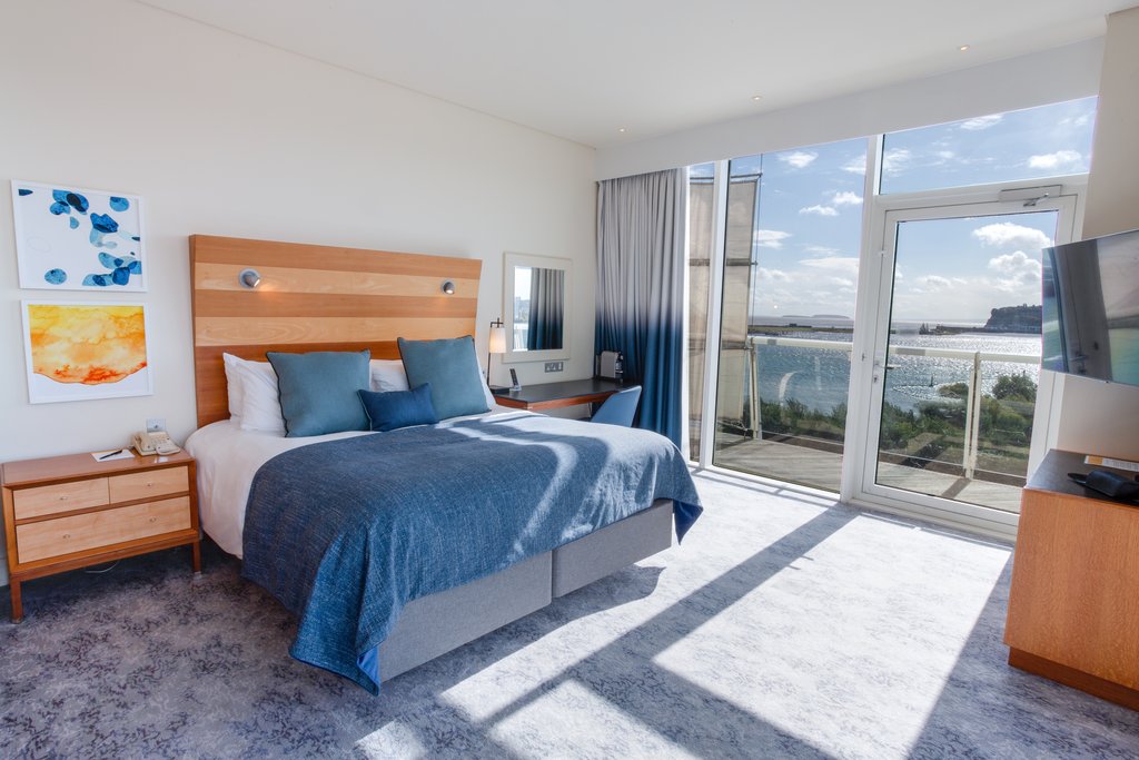 1 King Grand Balcony