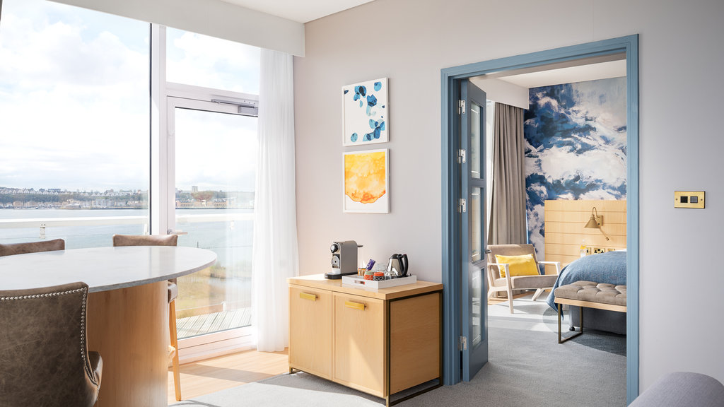 1 King St Davids Suite with Harbour View