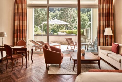 Grand Deluxe Room