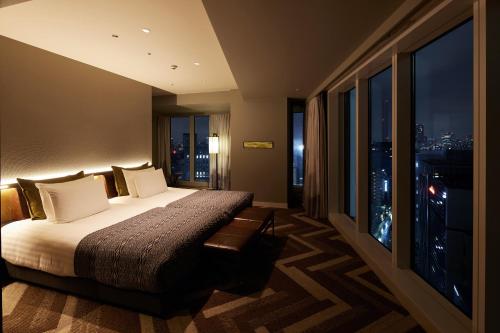 Deluxe Corner Twin Room