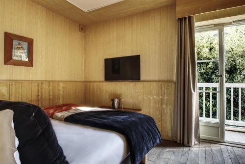  Wooden style Junior Suite 