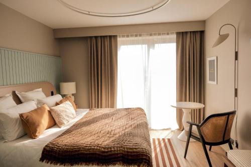 Deluxe Double Room with Sea View