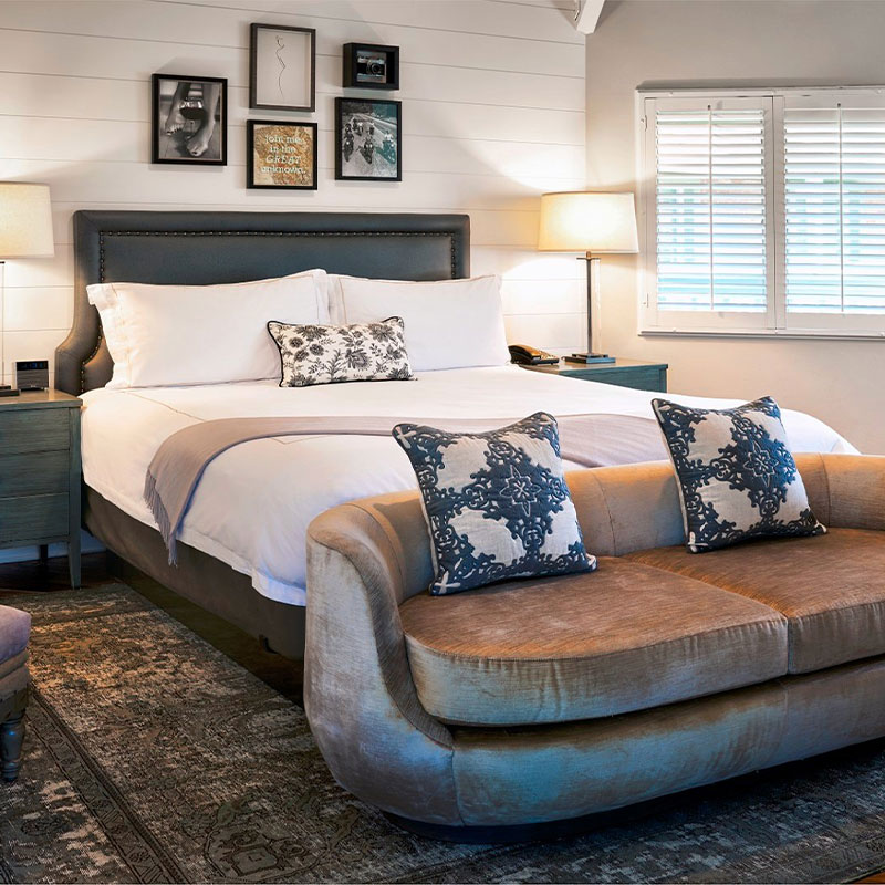Vintage Estate Guestroom King