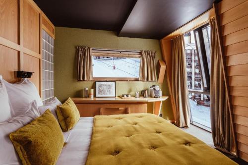 Junior Suite with Spa Access