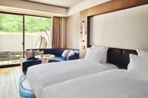 Classic Twin Room with Private Garden