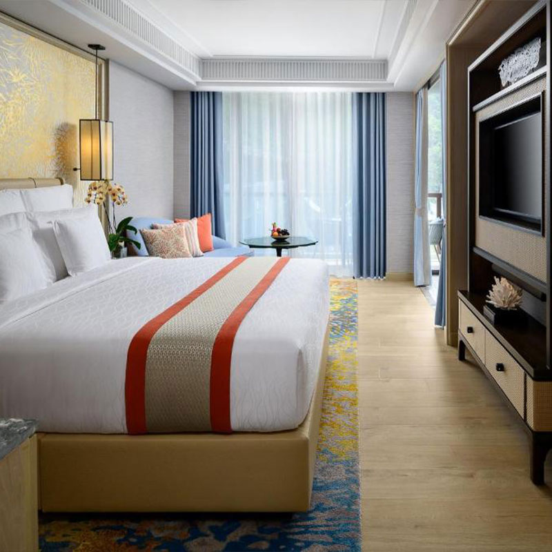 Classic King Room with Mountain View