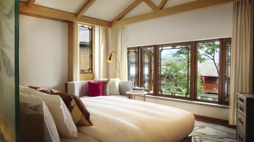Premium King Room