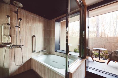Standard Twin Room with Private Garden