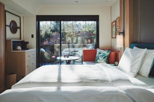 Standard Twin Room with Garden View