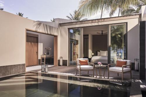 King Bed One Bedroom Beach Pool Villa