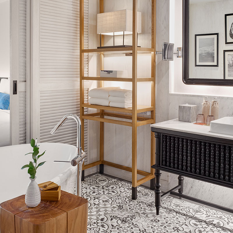 Essential Twin Room with Resort View