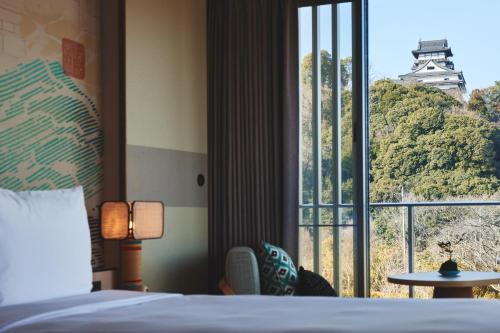 Premium Twin Room with Castle View
