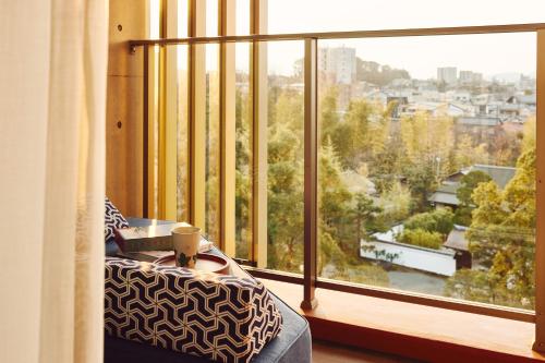 Premium King Room with View