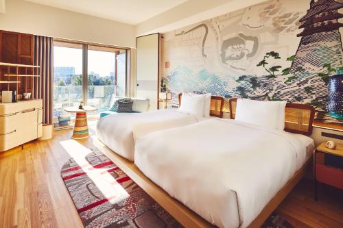 Premium Twin Room with View