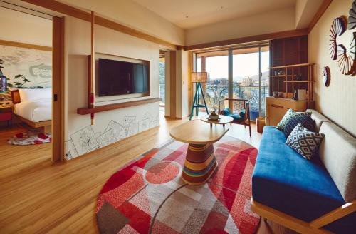 One Bedroom King Suite