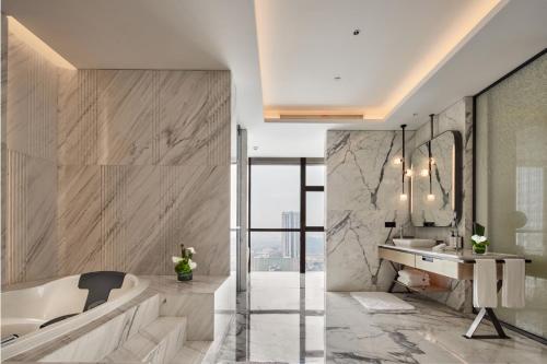 Royal Suite
