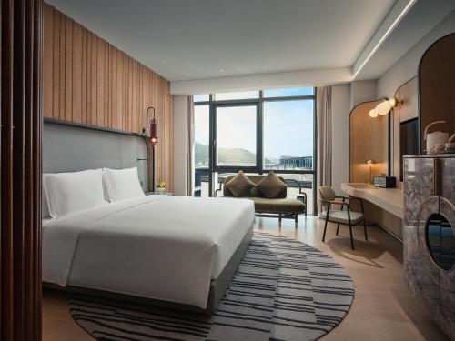 Premium King Room