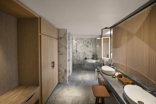 Suite Room