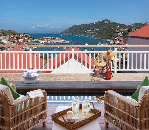 Two-bedroom Prestige Suite Pool and Sea view