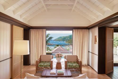Two-bedroom Prestige Suite Pool and Sea view