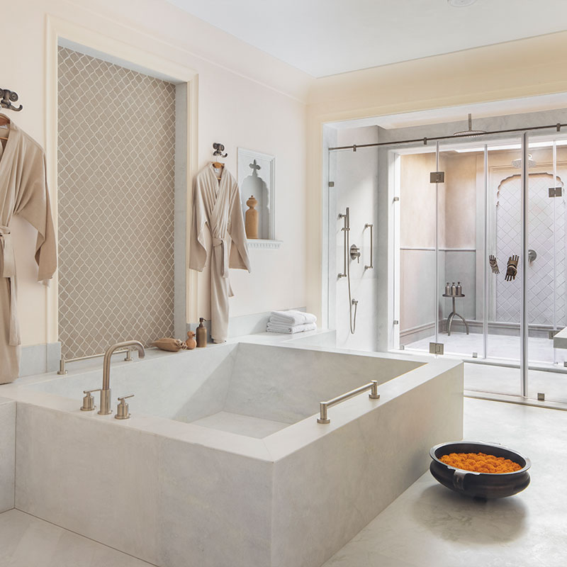 Raja Man Singh Pool Suite 
