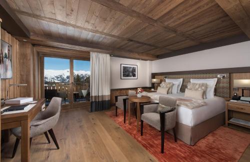 Deluxe Double or Twin Room