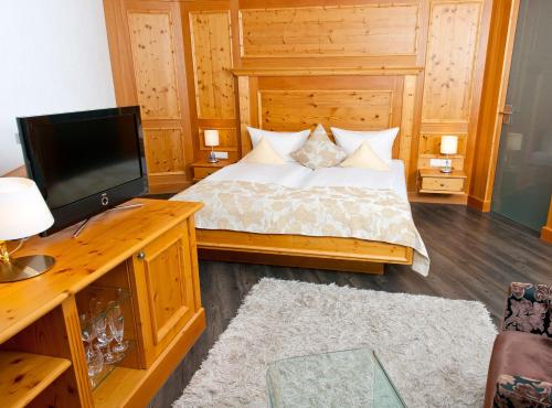 Double Room  Lakehouse 5 - Disability Access