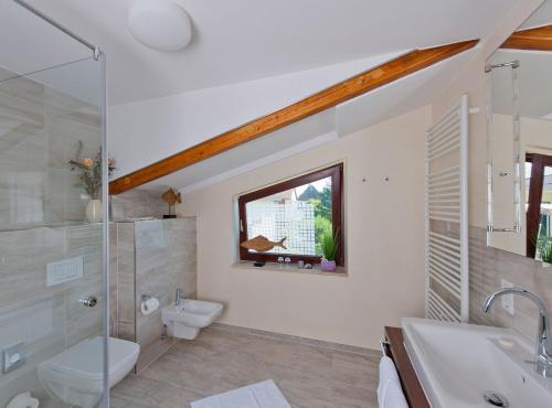 Junior Suite Lakehouse 6